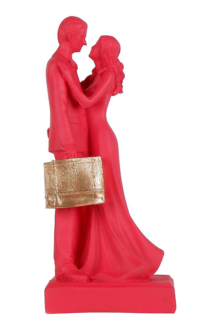 Red Polyresin Antique Couple Showpiece by The White Ink Decor at Pernia's Pop Up Shop