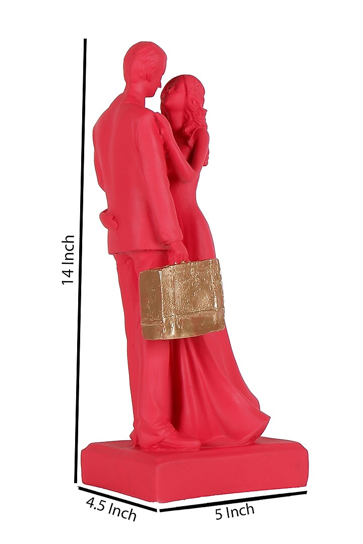 Red Polyresin Antique Couple Showpiece by The White Ink Decor at Pernia's Pop Up Shop