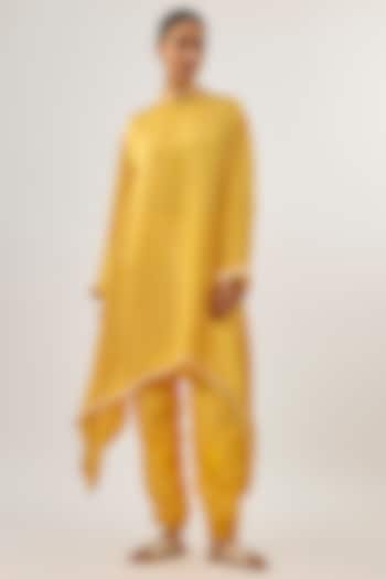 Yellow Gajji Silk Bandhani Tunic by Twenty Nine at Pernia's Pop Up Shop