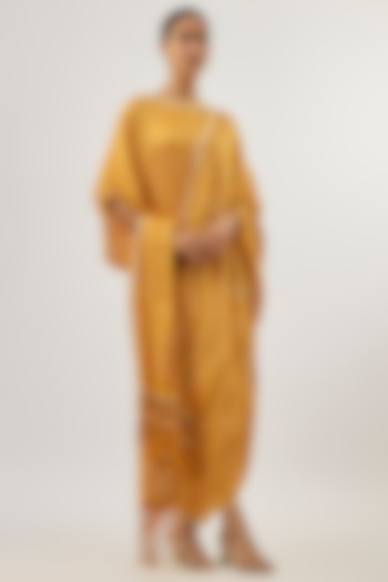 Yellow Silk Elasticated Wedding Saree by Twenty Nine at Pernia's Pop Up Shop