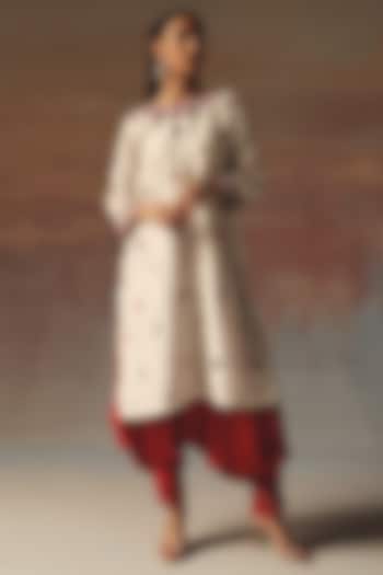 Ivory Moonga Silk Mirror Work Kurta by Twenty Nine at Pernia's Pop Up Shop