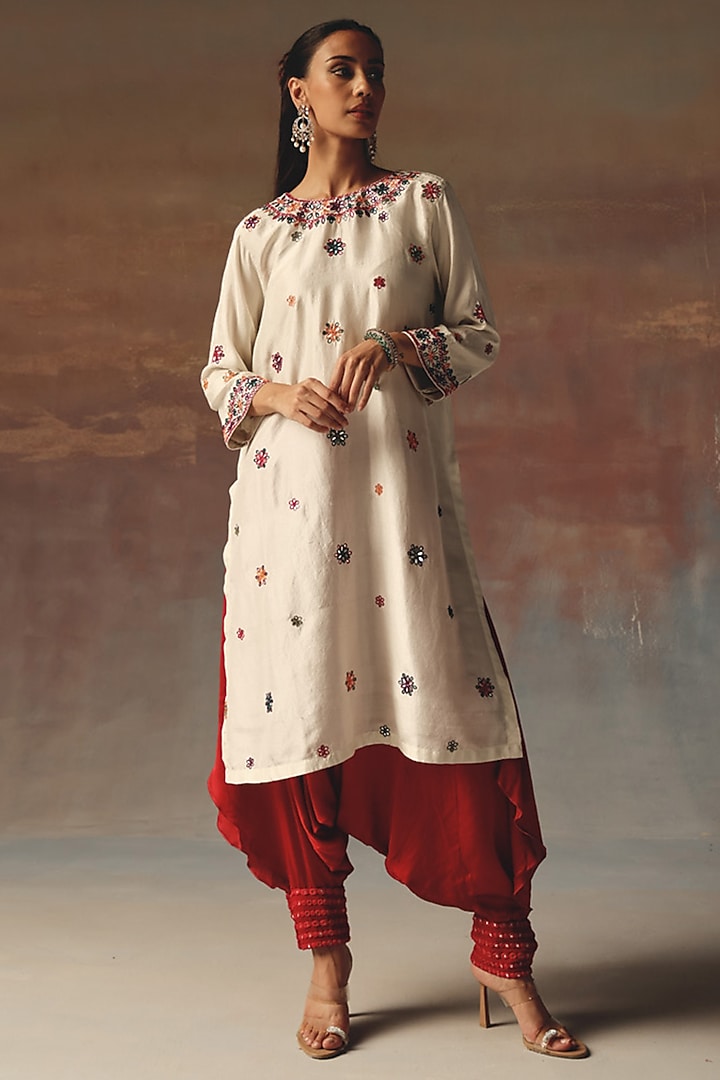 Ivory Moonga Silk Mirror Work Kurta by Twenty Nine at Pernia's Pop Up Shop