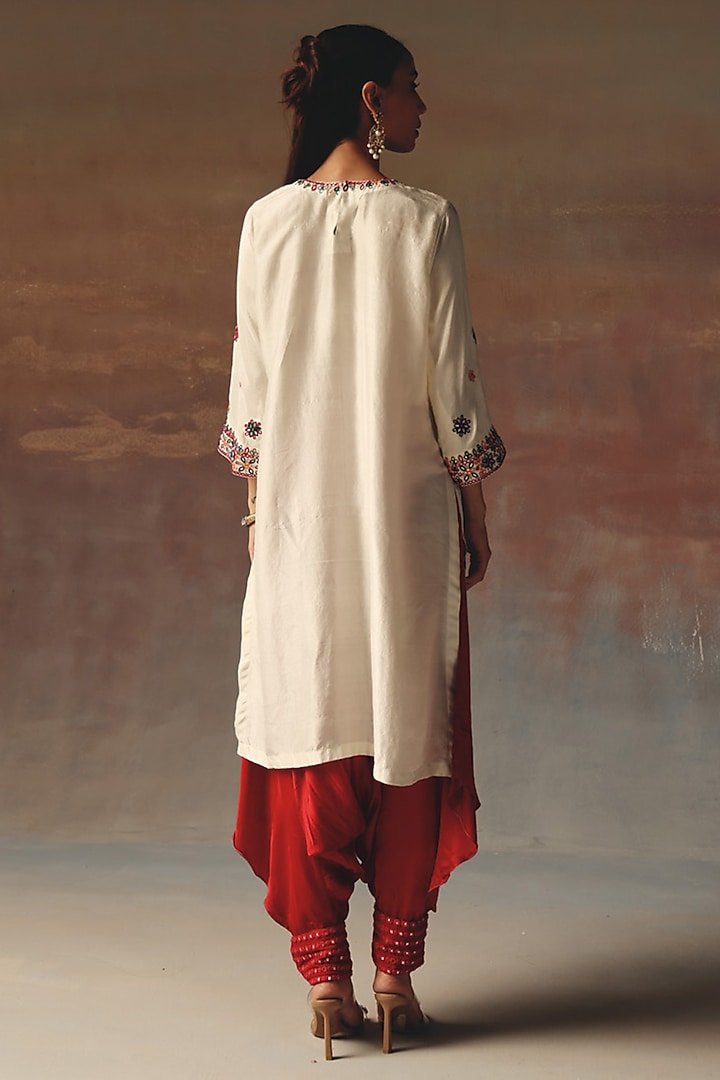 Ivory Moonga Silk Mirror Work Kurta by Twenty Nine at Pernia's Pop Up Shop