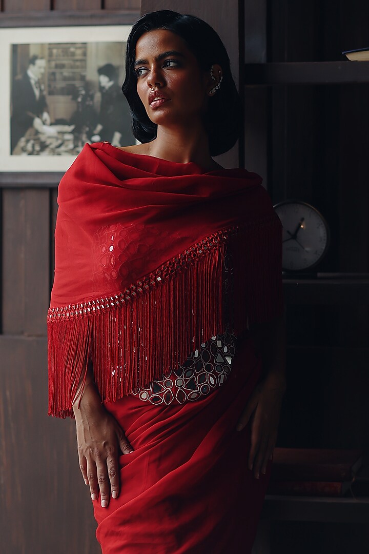 Scarlet Red Georgette Mirror Work Wedding Saree Set by Twenty Nine at Pernia's Pop Up Shop