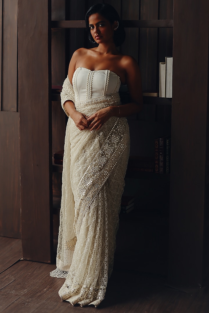 Dewdrop Ivory Jaal Net Mirror Embellished Wedding Saree Set by Twenty Nine at Pernia's Pop Up Shop