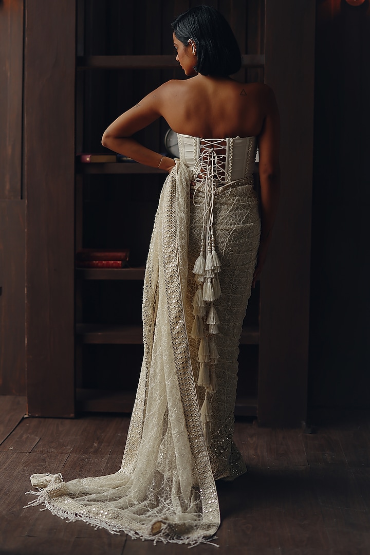 Dewdrop Ivory Jaal Net Mirror Embellished Wedding Saree Set by Twenty Nine at Pernia's Pop Up Shop