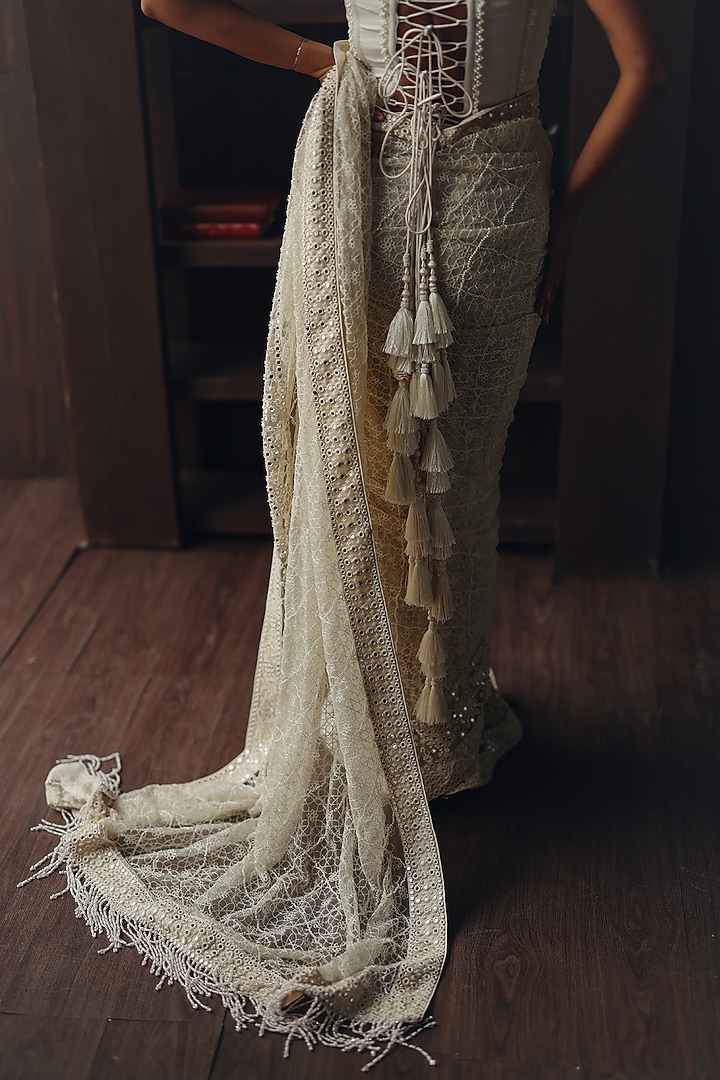 Dewdrop Ivory Jaal Net Mirror Embellished Wedding Saree Set by Twenty Nine at Pernia's Pop Up Shop