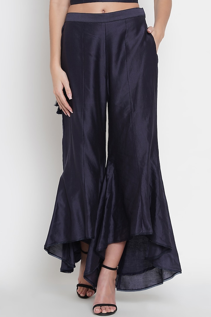 Blue Flared Tulip Pants Design by Twenty Nine at Pernia's Pop Up Shop 2023