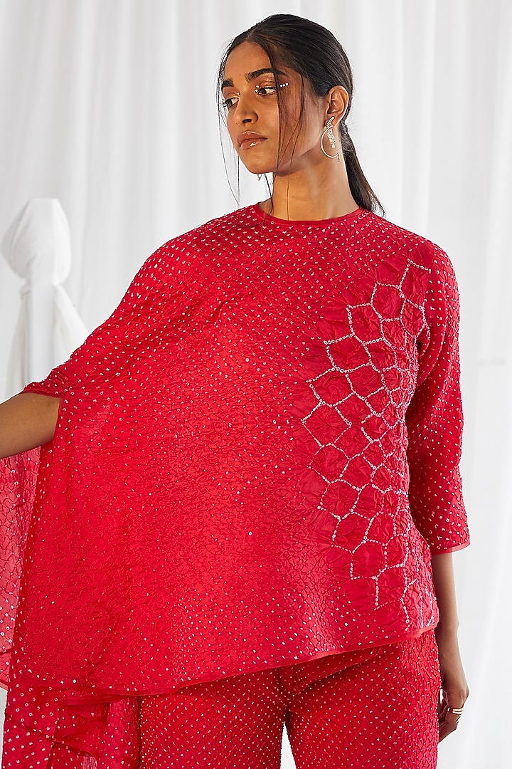 Fuchsia Crushed Silk Bandhani Cape Top by Twenty Nine at Pernia's Pop Up Shop