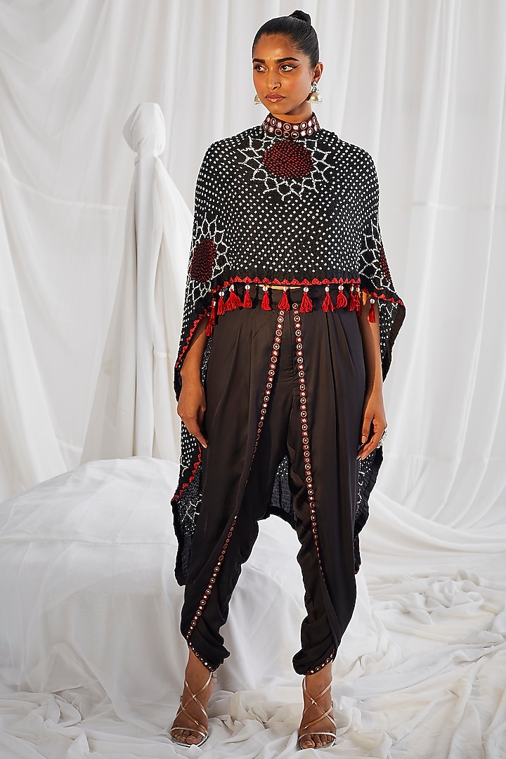 Blue Sunflower Bandhani Cape by Twenty Nine at Pernia's Pop Up Shop