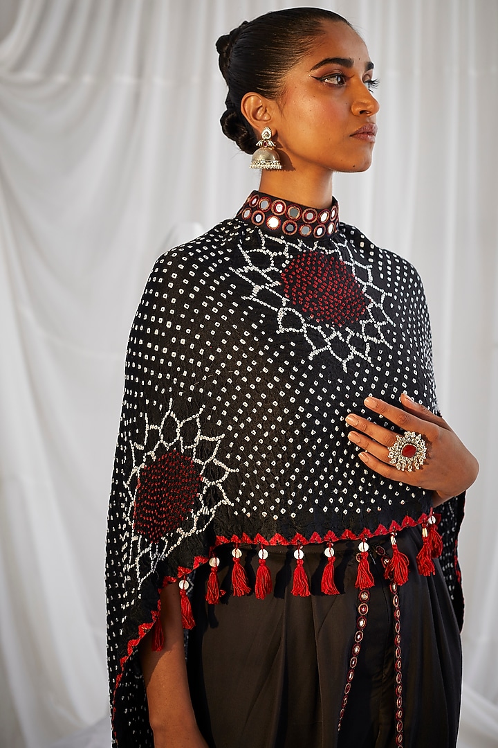 Blue Sunflower Bandhani Cape by Twenty Nine at Pernia's Pop Up Shop