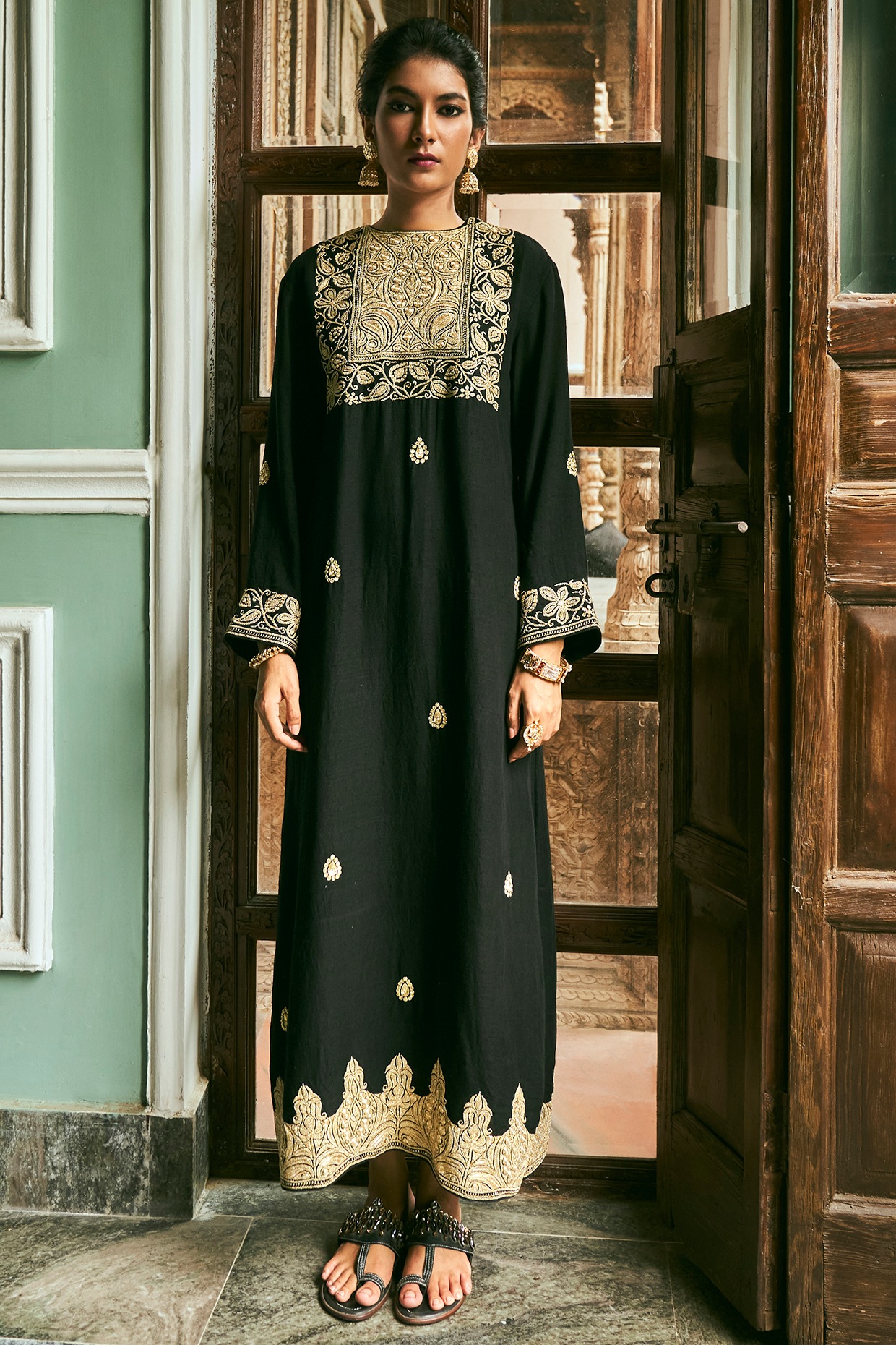 Kashmiri kaftan clearance online