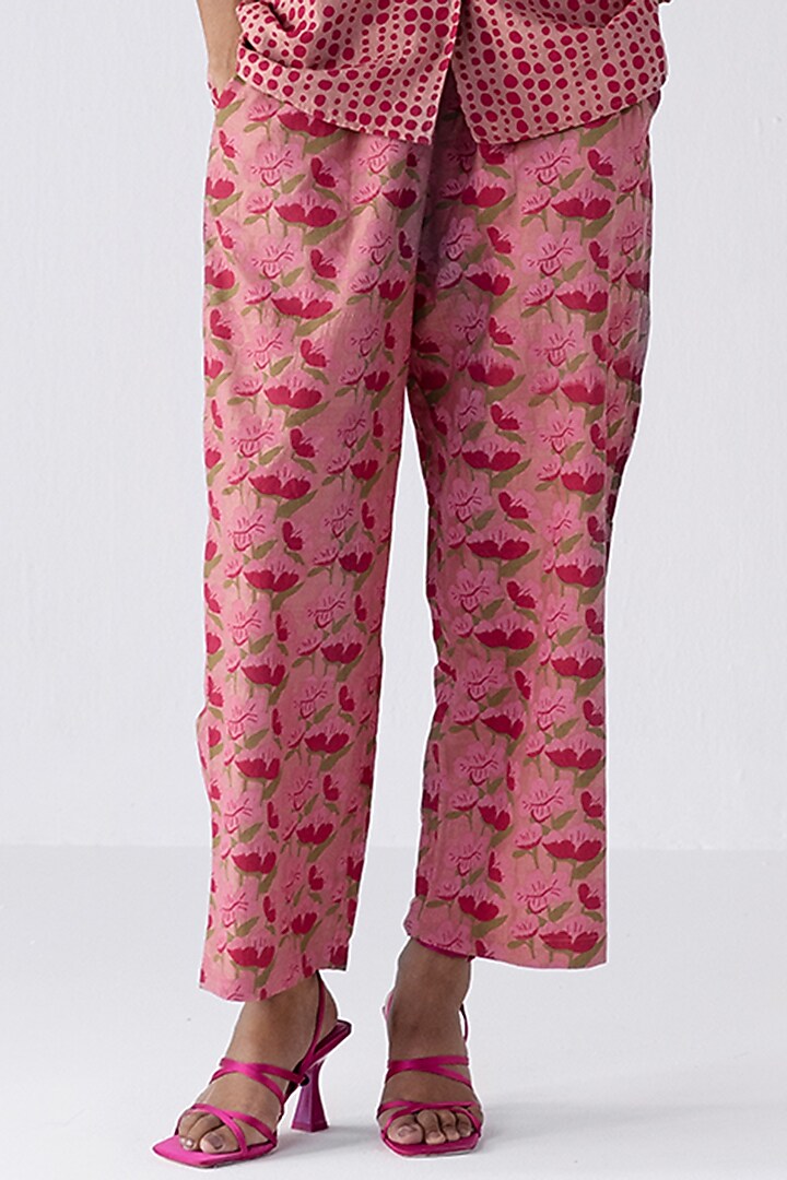 Peach Printed Co-Ord Set by Two Fold Store at Pernia's Pop Up Shop