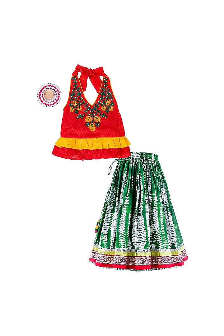 Green Cotton Tie-Dyed Lehenga Set For Girls by TWISHA at Pernia's Pop Up Shop