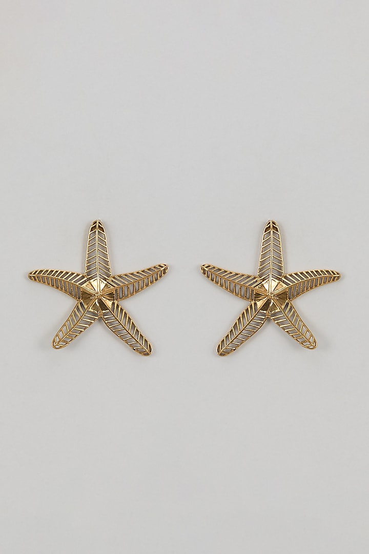 Gold Finish Mismatched Starfish Earrings by TWYLA TREASURES