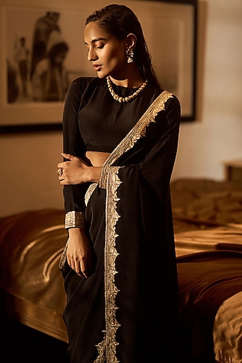 Black Pure Crepe Silk Hand Embroidered Reception Saree Set by The Whole Nine Yards at Pernia's Pop Up Shop