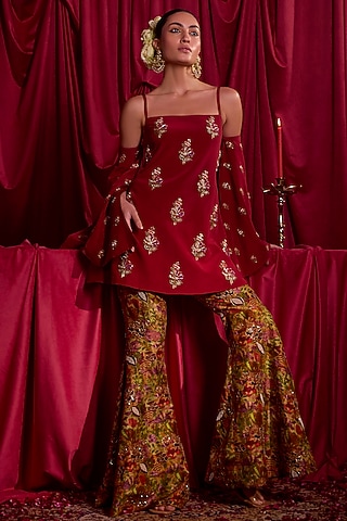 Red Pure Crepe Resham & Zari Embroidered Kurta Set by TYOHAR