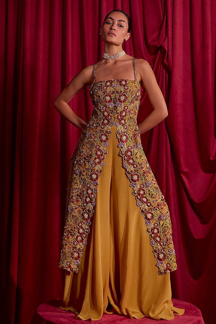 Beige Tissue Resham Embroidered & Floral Printed Kurta Set by TYOHAR at Pernia's Pop Up Shop