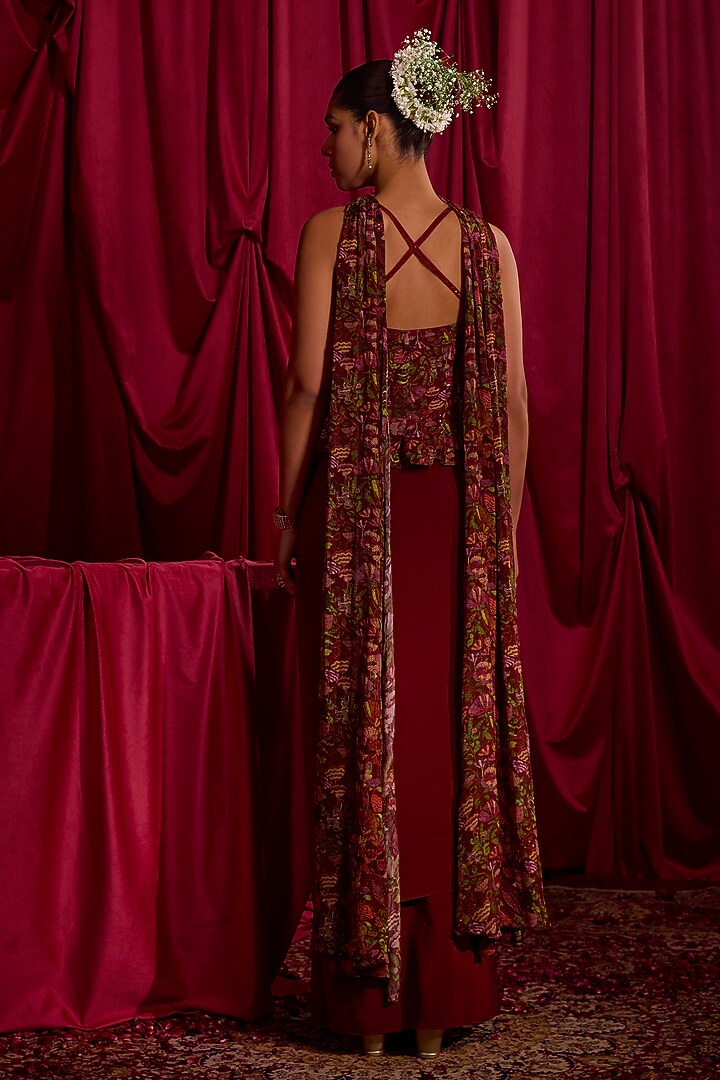 Red Pure Crepe Skirt Set by TYOHAR at Pernia's Pop Up Shop