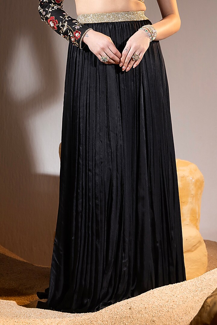 Black Dupion & Satin Chiffon Wedding Lehenga Set by TYOHAR at Pernia's Pop Up Shop