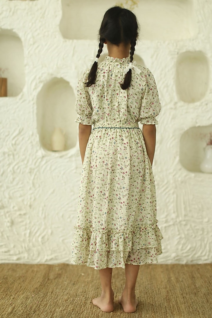 White Cotton Printed Top For Girls by Thank You Mom Studio at Pernia's Pop Up Shop