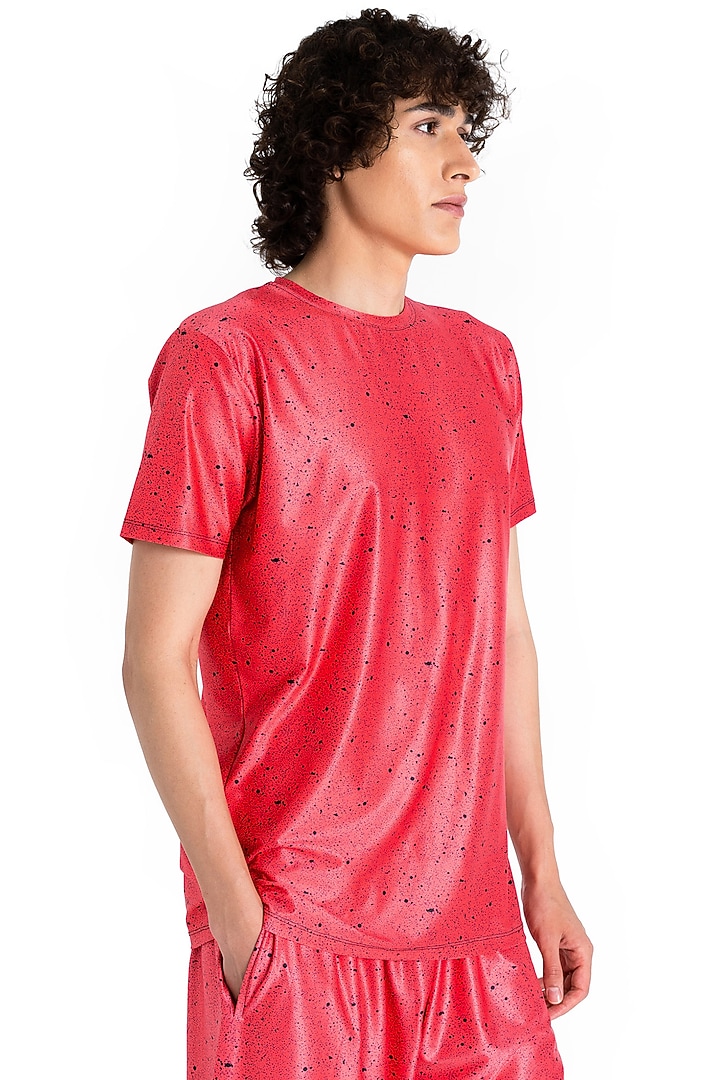 Red Polyester Printed T-Shirt by Tezhomaya by Kavit Mehta at Pernia's Pop Up Shop