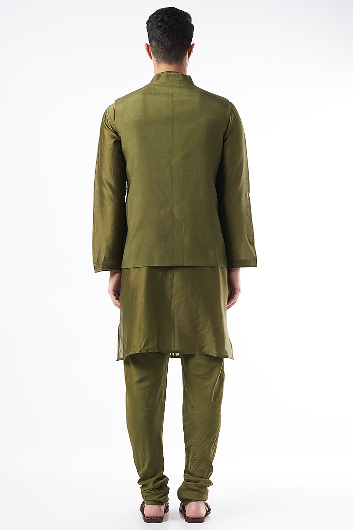 Olive Green Chanderi Silk Kurta Set With Bundi Jacket by DUARA MEN at Pernia's Pop Up Shop