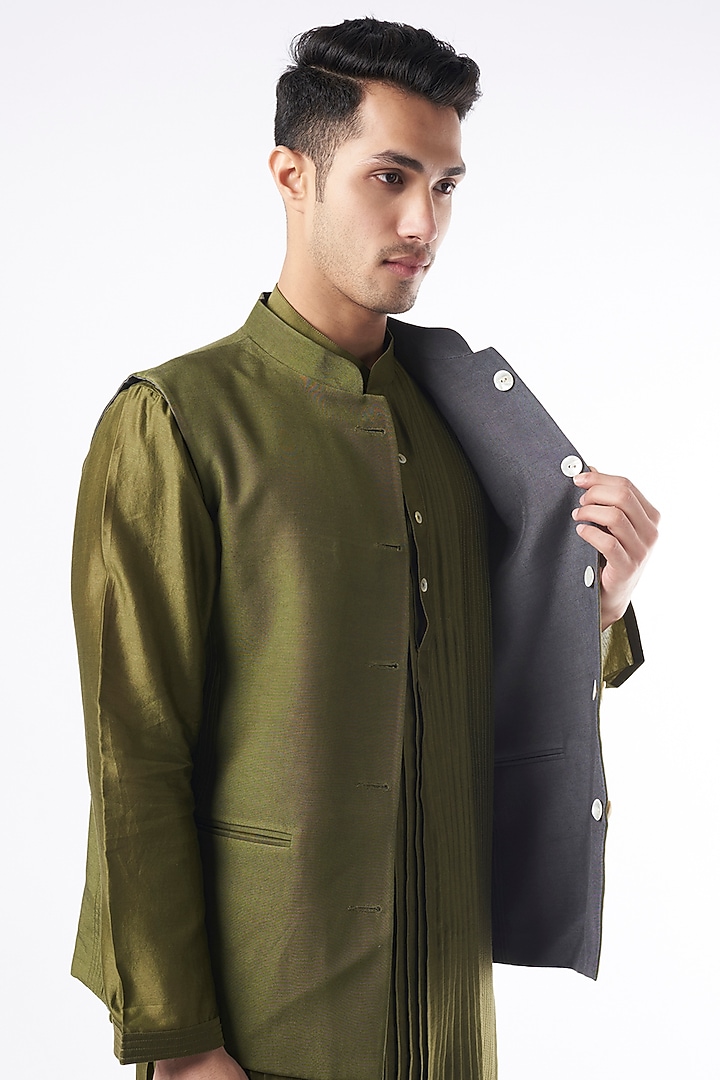 Olive Green Chanderi Silk Kurta Set With Bundi Jacket by DUARA MEN at Pernia's Pop Up Shop