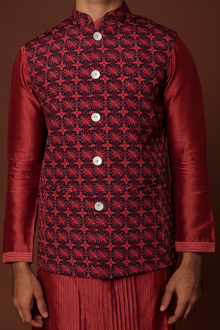Red Printed Bundi Jacket With Kurta Set by DUARA Men at Pernia's Pop Up Shop