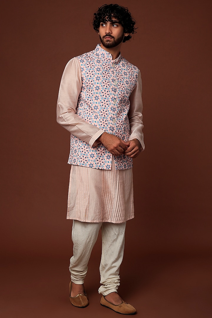 Blush Pink Crepe Blend Bundi Jacket With Kurta Set by DUARA Men at Pernia's Pop Up Shop