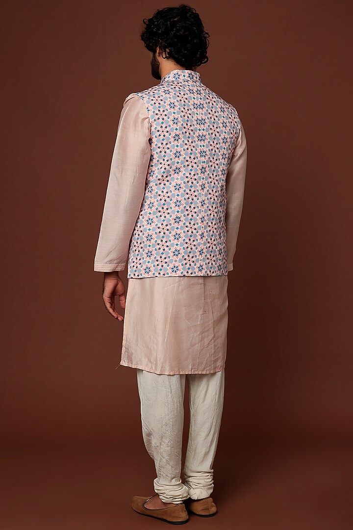 Blush Pink Crepe Blend Bundi Jacket With Kurta Set by DUARA Men at Pernia's Pop Up Shop