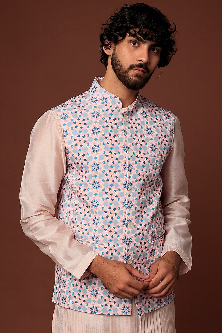 Blush Pink Crepe Blend Bundi Jacket With Kurta Set by DUARA Men at Pernia's Pop Up Shop
