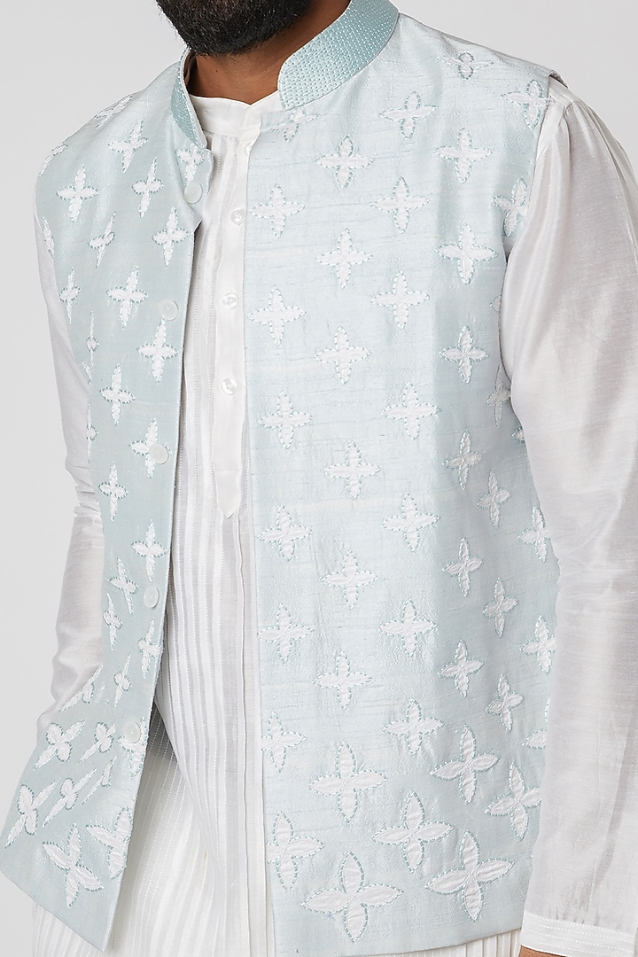 White Raw Silk Kurta Set by DUARA MEN at Pernia's Pop Up Shop
