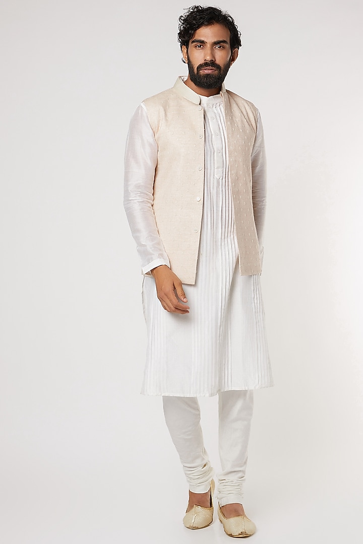 Blush Pink Floral Bundi Jacket by DUARA Men