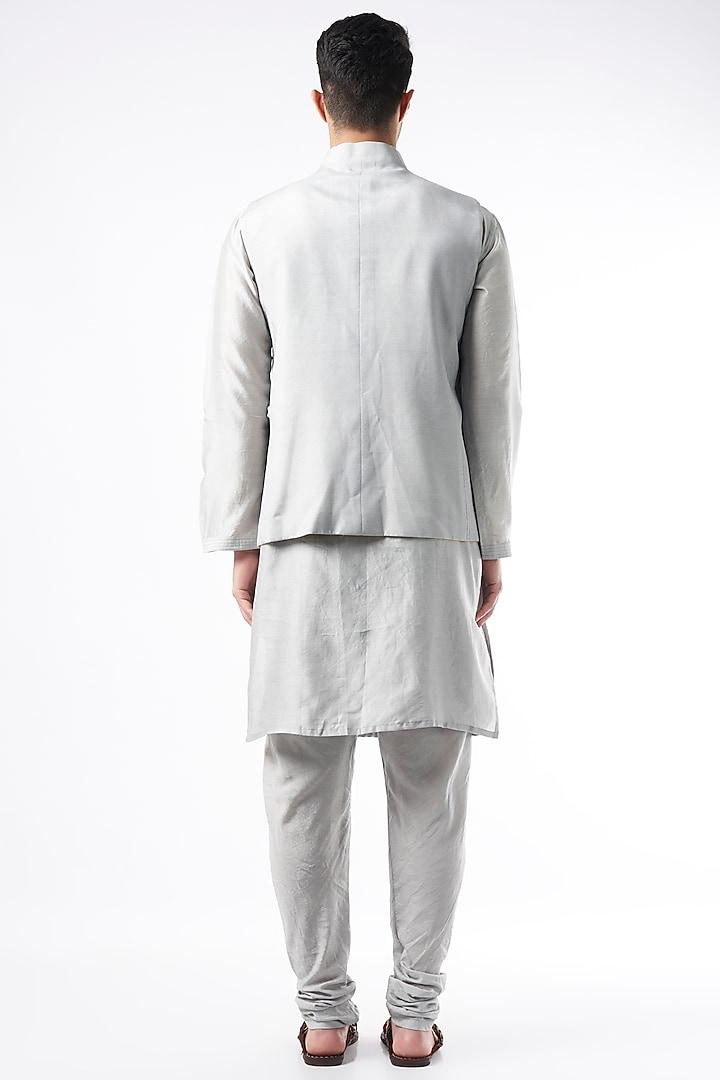 Light Grey Chanderi Silk Kurta Set With Bundi Jacket by DUARA MEN at Pernia's Pop Up Shop
