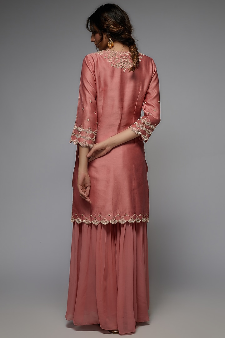 Pink Chanderi Zardosi Embroidered Kurta Set by USHA BAGRI at Pernia's Pop Up Shop