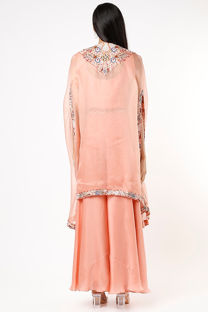 Peach Embroidered Cape Set by Usha Bagri at Pernia's Pop Up Shop