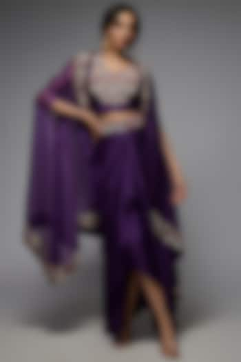 Purple Organza Embroidered Cape Set by USHA BAGRI at Pernia's Pop Up Shop