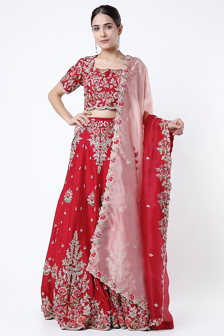 Red Embroidered Wedding Lehenga Set by USHA BAGRI at Pernia's Pop Up Shop