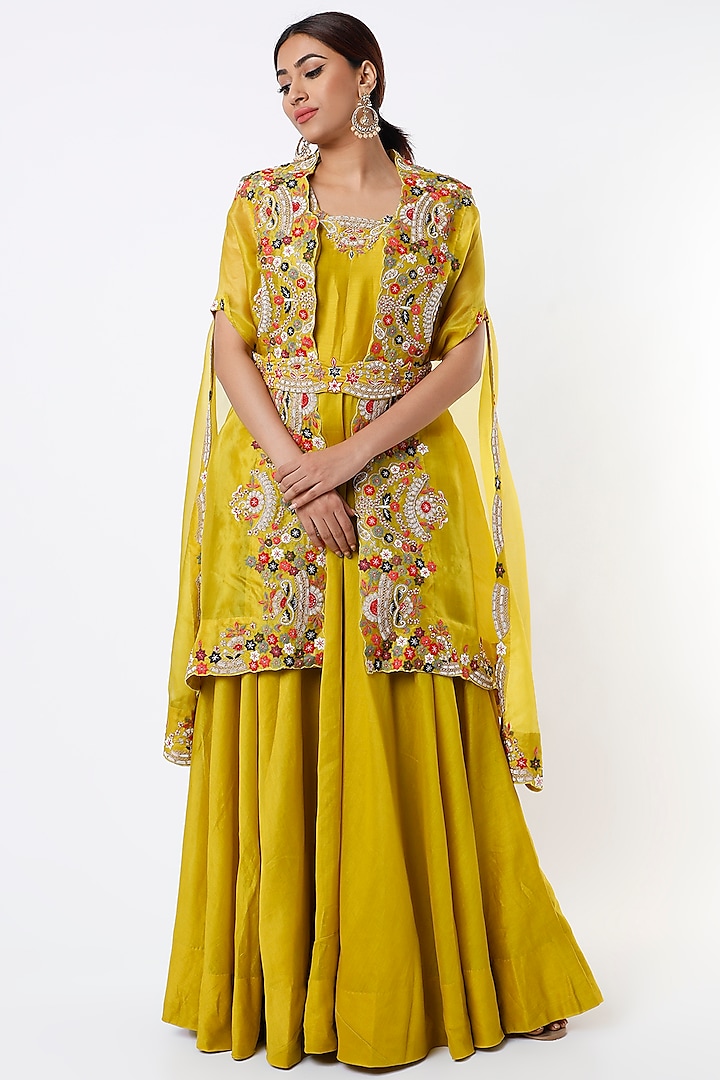 Mustard Hand Embroidered Cape Set by USHA BAGRI