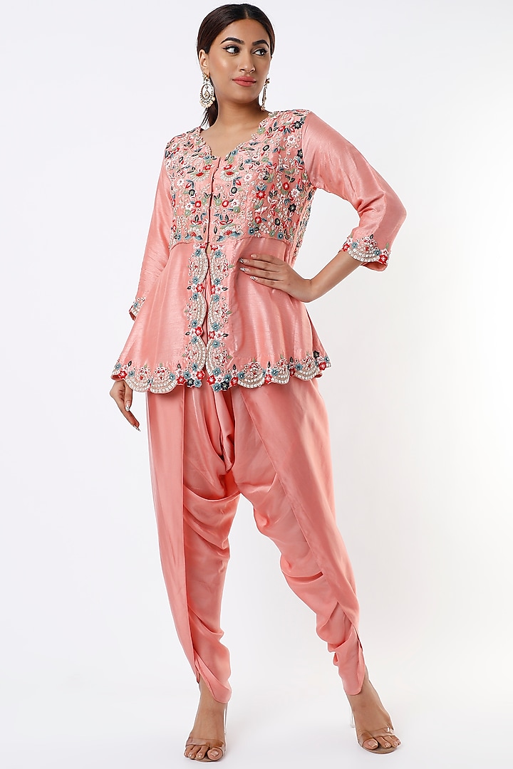 Peach Silk Dhoti Set by USHA BAGRI at Pernia's Pop Up Shop