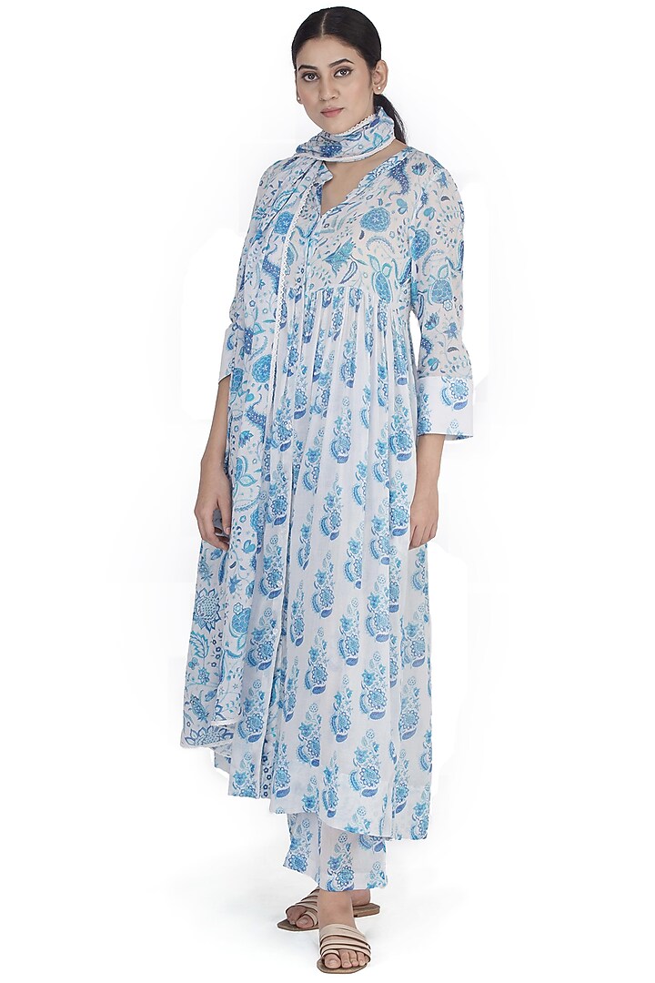 White Printed Pants Set by Uri by Mrunalini Rao at Pernia's Pop Up Shop