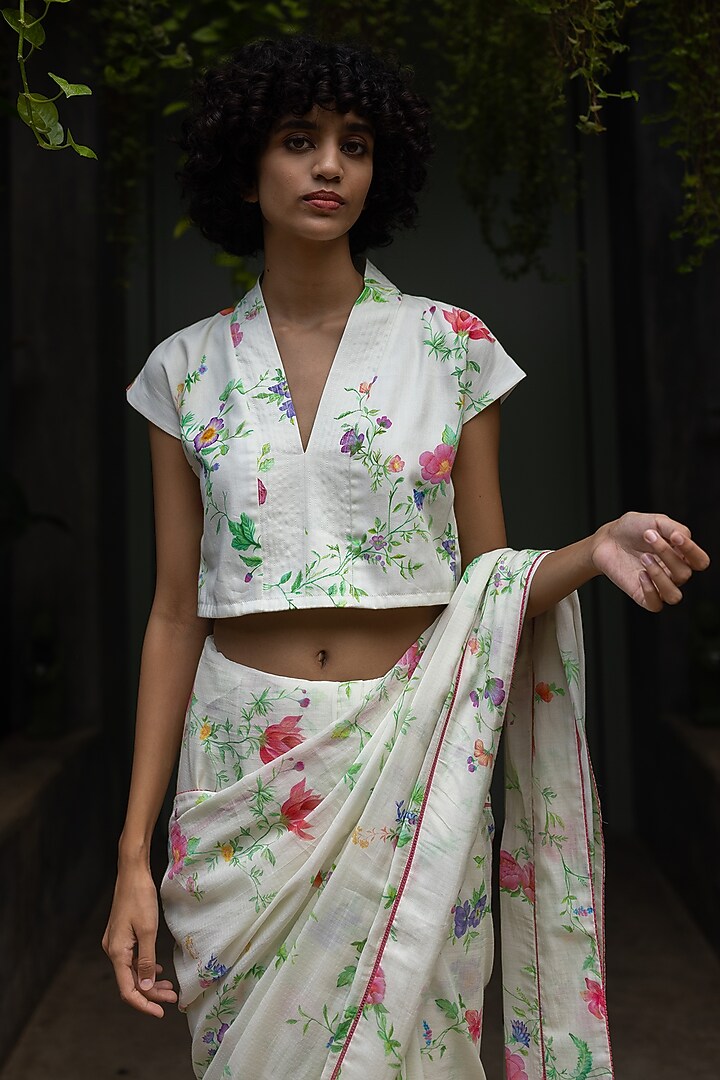Off-White Soy Party Wear Saree by Uri by Mrunalini Rao at Pernia's Pop Up Shop