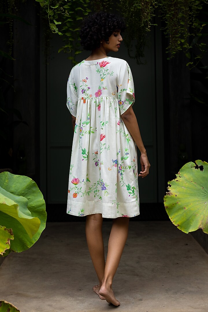 Off-White Cotton Satin Phiran Summer Dress by Uri by Mrunalini Rao at Pernia's Pop Up Shop