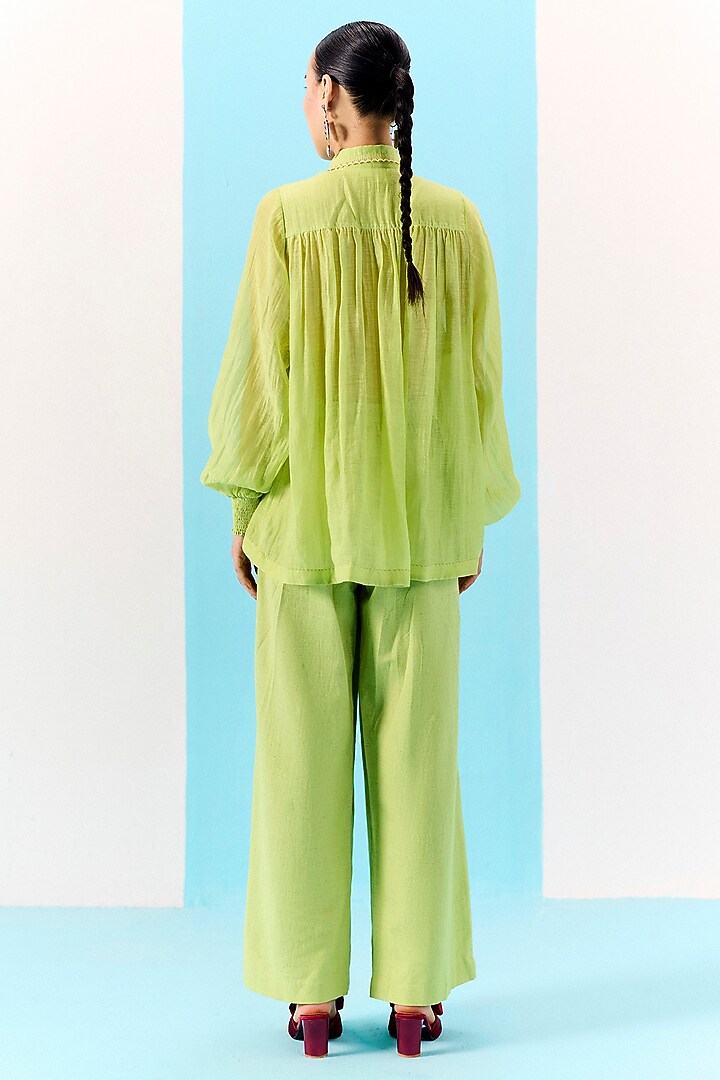 Fresh Green Organic Fabric Co-Ord Set by Uri by Mrunalini Rao at Pernia's Pop Up Shop
