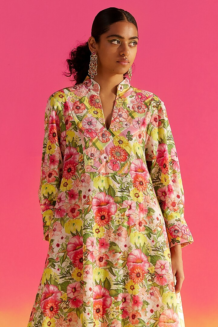 Multi-Colored Linen Printed & Embroidered Kurta Set by Uri by Mrunalini Rao at Pernia's Pop Up Shop