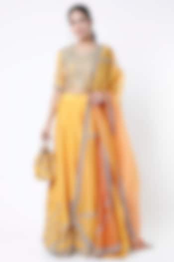 Orange Embroidered Wedding Lehenga Set by USHA BAGRI at Pernia's Pop Up Shop