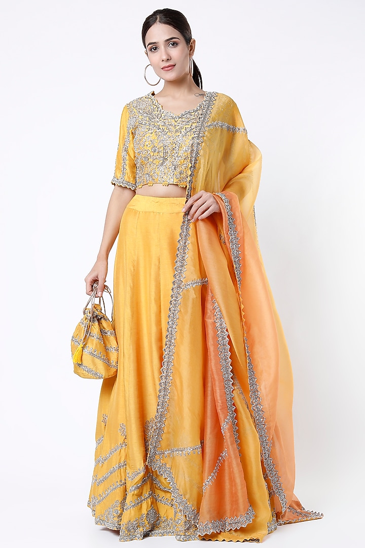 Orange Embroidered Wedding Lehenga Set by USHA BAGRI at Pernia's Pop Up Shop