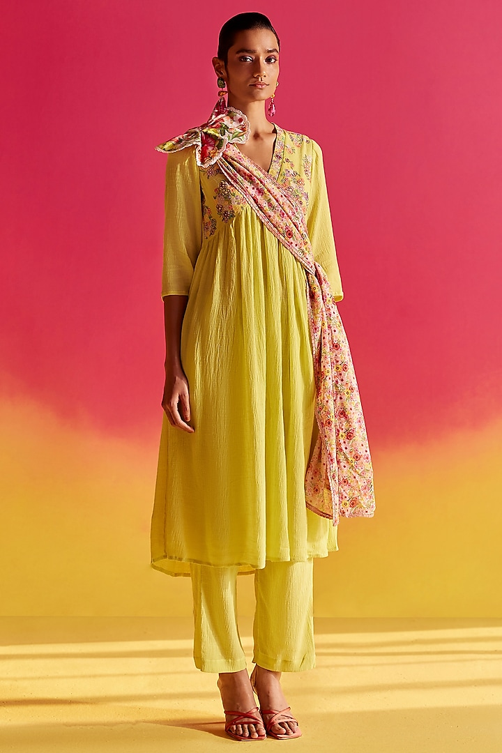 Yellow Organic Fabric Embroidered Kurta Set by Uri by Mrunalini Rao