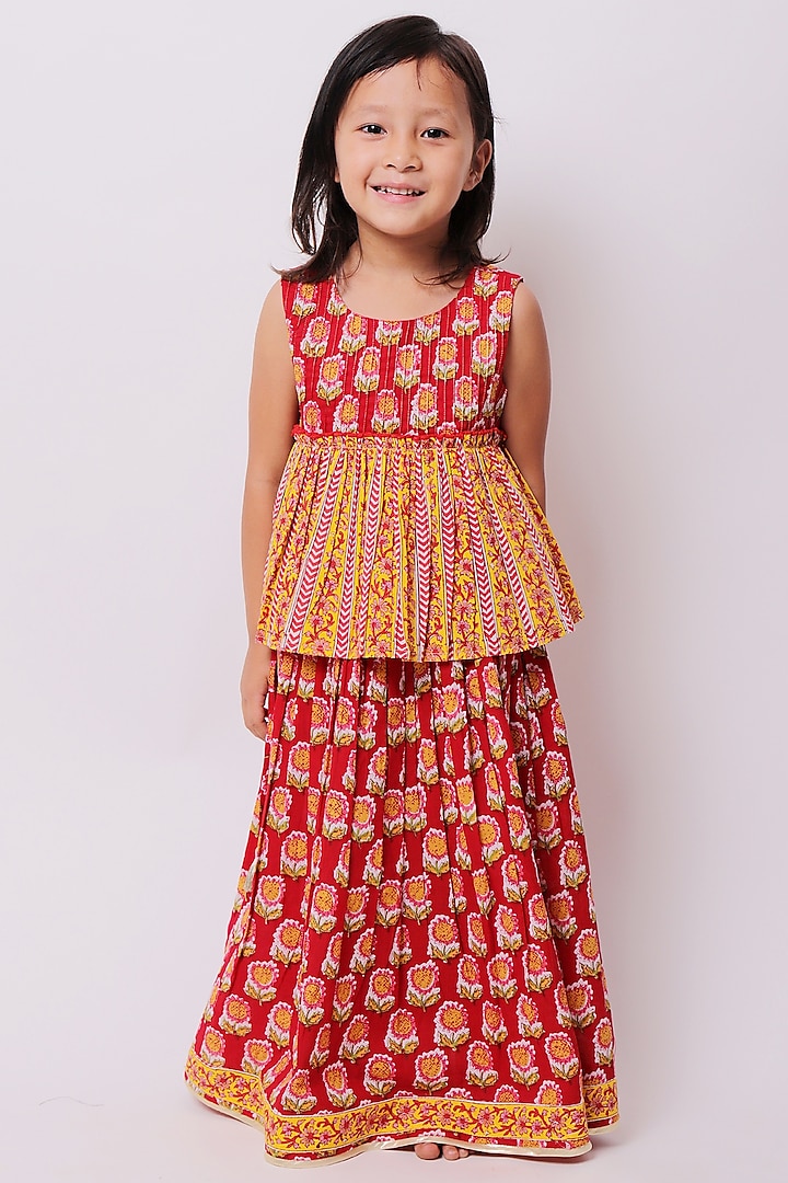 Red Printed Lehenga Set For Girls by My Litte Lambs